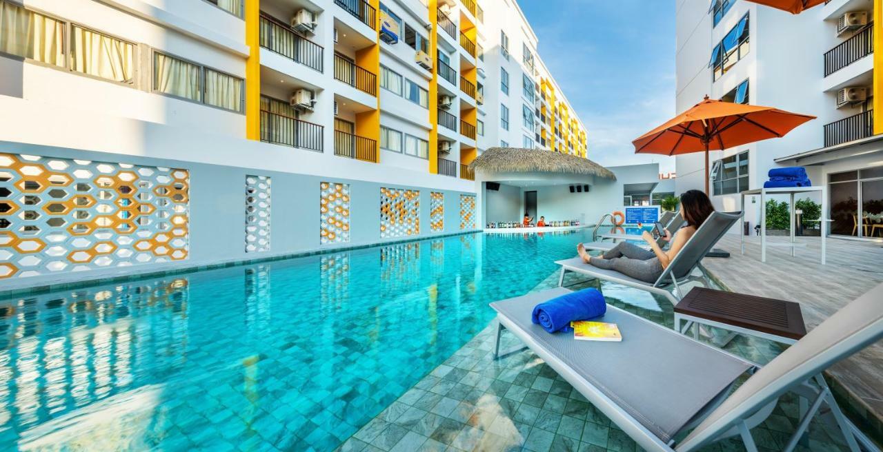 Beehive Boutique Hotel Phuket Eksteriør billede