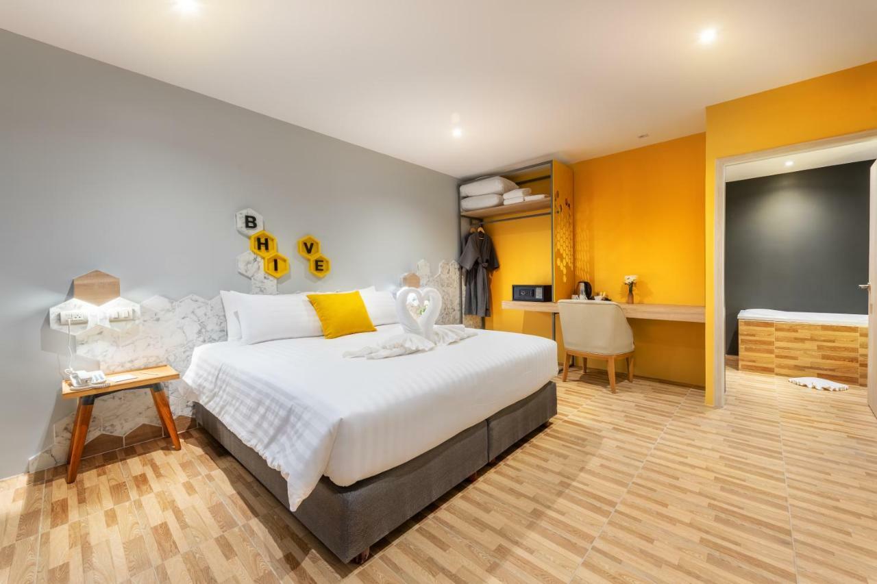 Beehive Boutique Hotel Phuket Eksteriør billede
