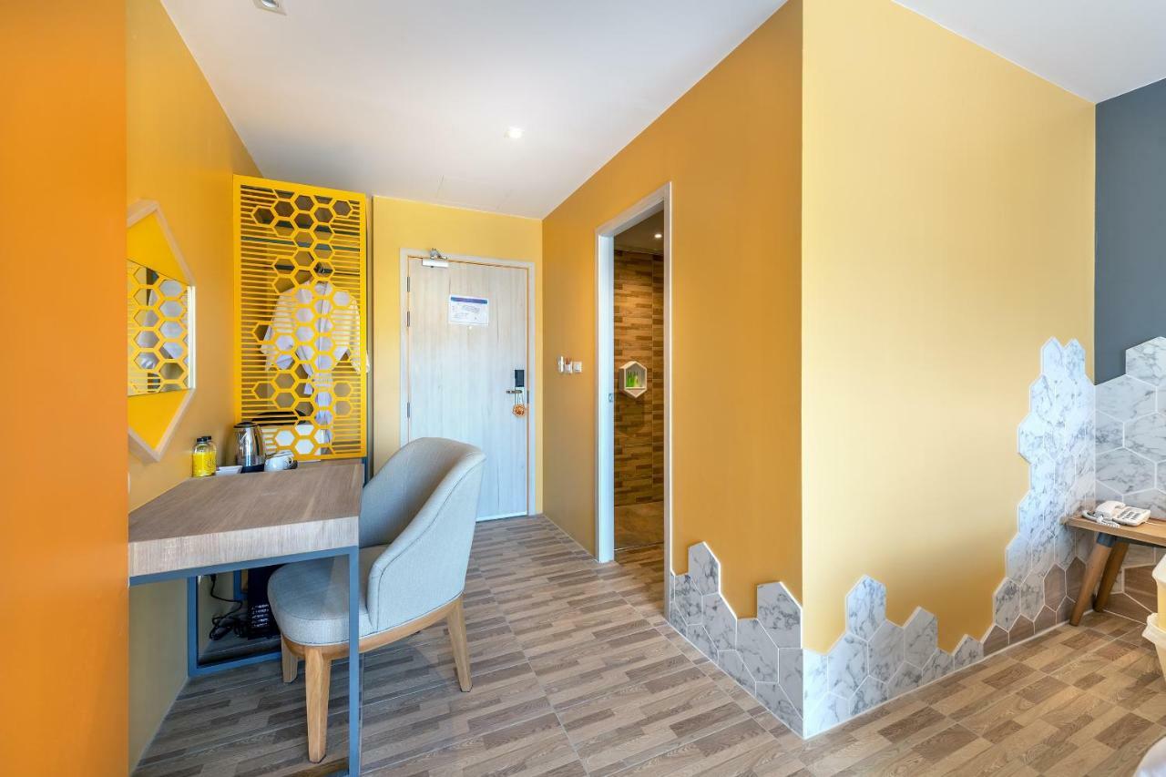 Beehive Boutique Hotel Phuket Eksteriør billede